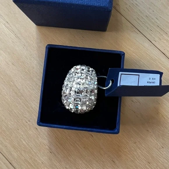 Swarovski Silver Crystal Statement Ring! New With Tags - Picture 3 of 5